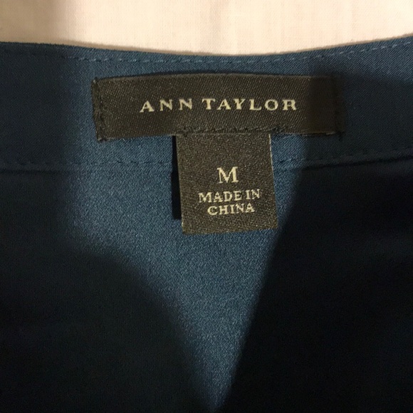 Ann Taylor Blouse w/ Lace Details - Picture 2 of 4